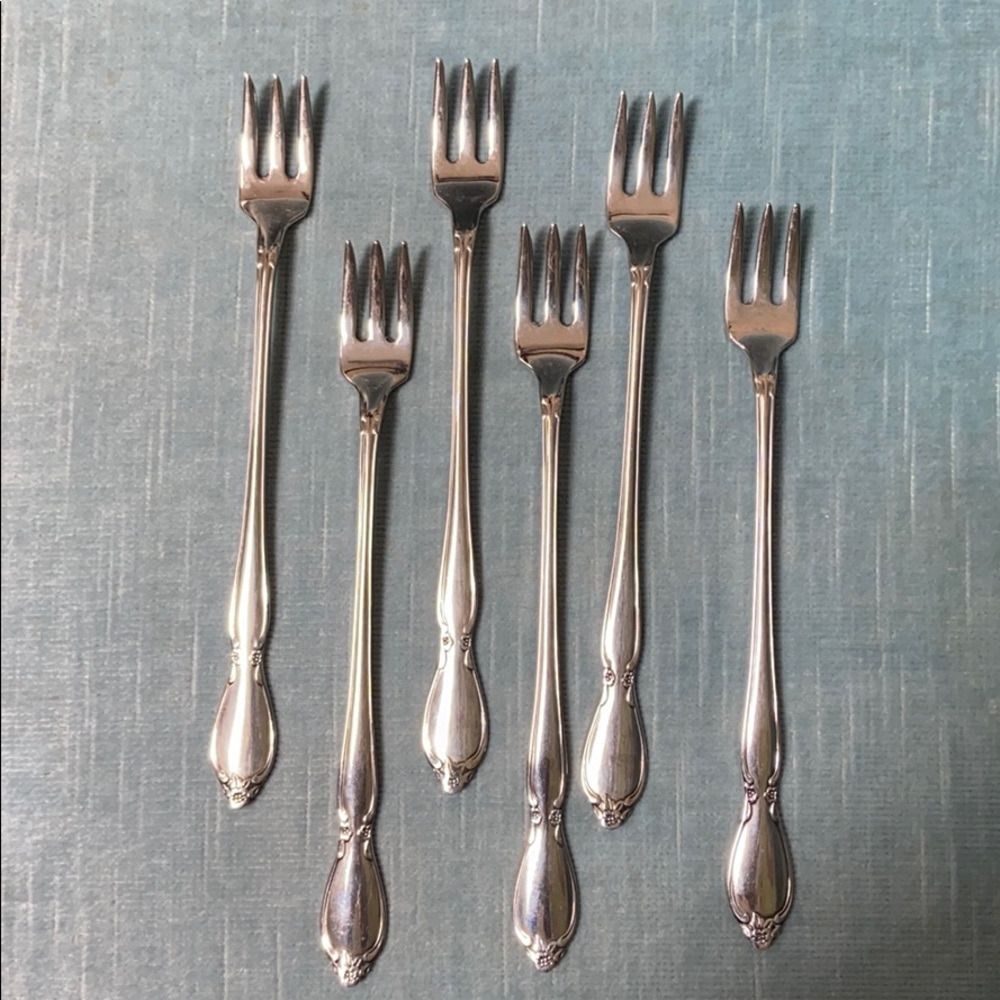 6 Oneida Stainless Chatalaine seafood/shrimp forks